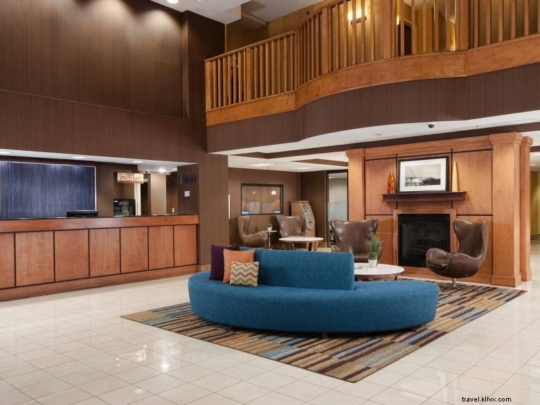 Fairfield Inn &Suites Atlanta Airport South 