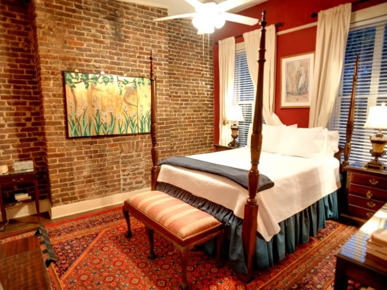 Savannah Bed &Breakfast Inn 