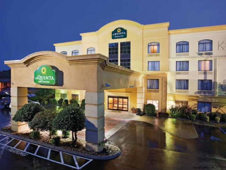 La Quinta Inn &Suites Dalton 