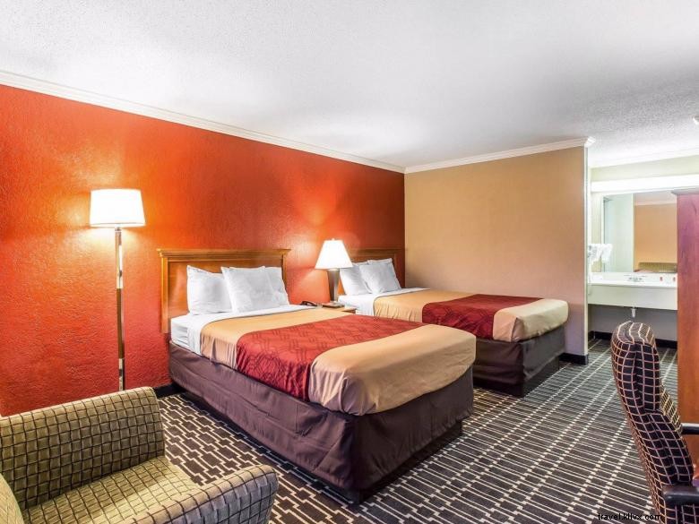 Econo Lodge perto de Fort Stewart 