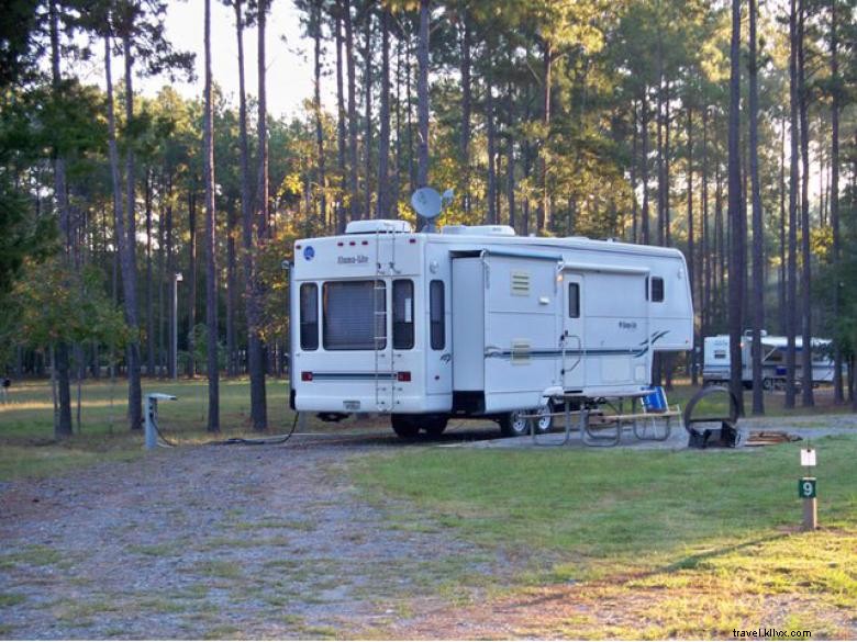 Towns Bluff Park &​​Heritage Centre Parc de camping-cars et terrain de camping 