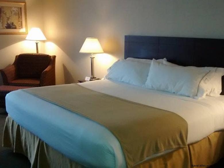 Holiday Inn Express Atlanta W (I-20) Douglasville 