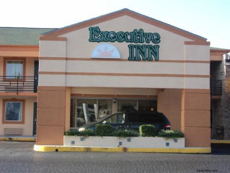 Executive Inn - Locust Grove 