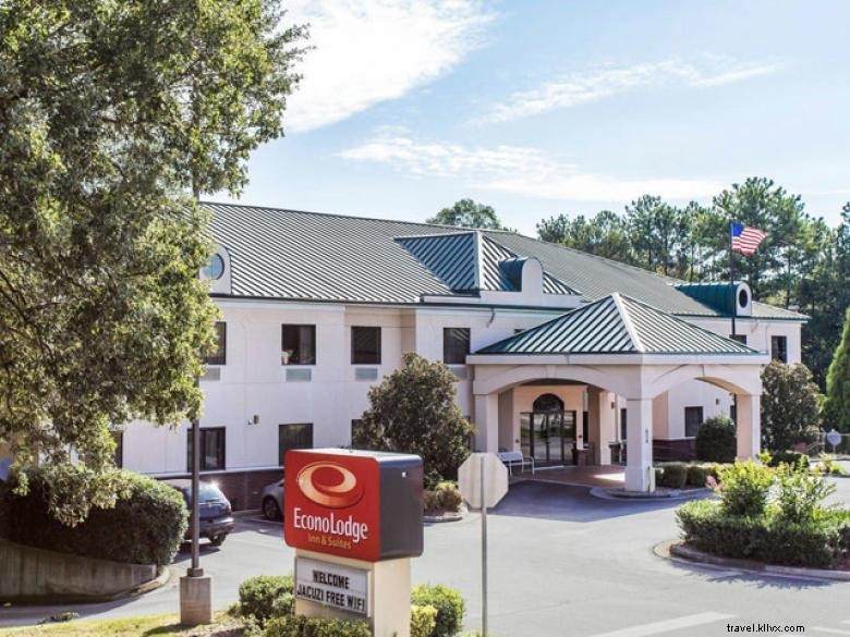 Econo Lodge Inn &Suites - Marietta 