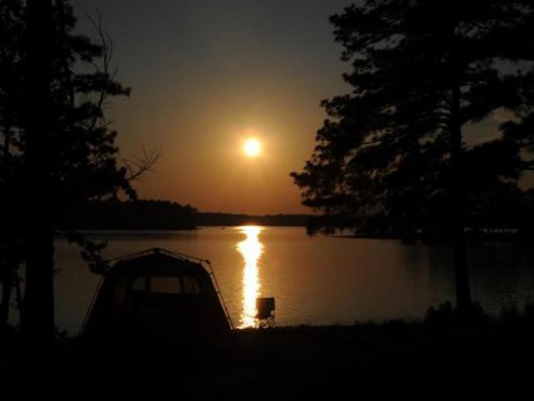 Camping Whitetail Ridge au lac West Point 