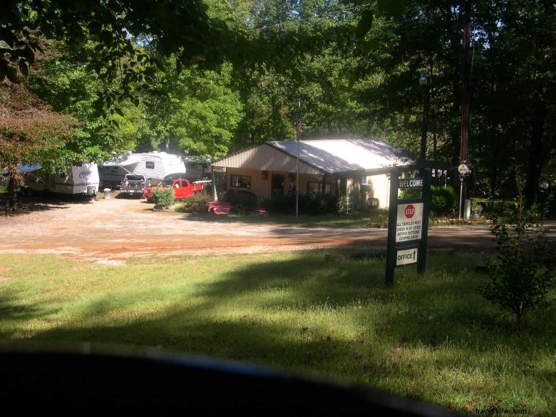 Jennys Creek Campground 