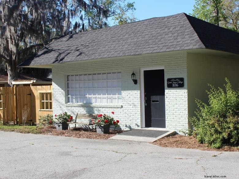 Green House Cottage 