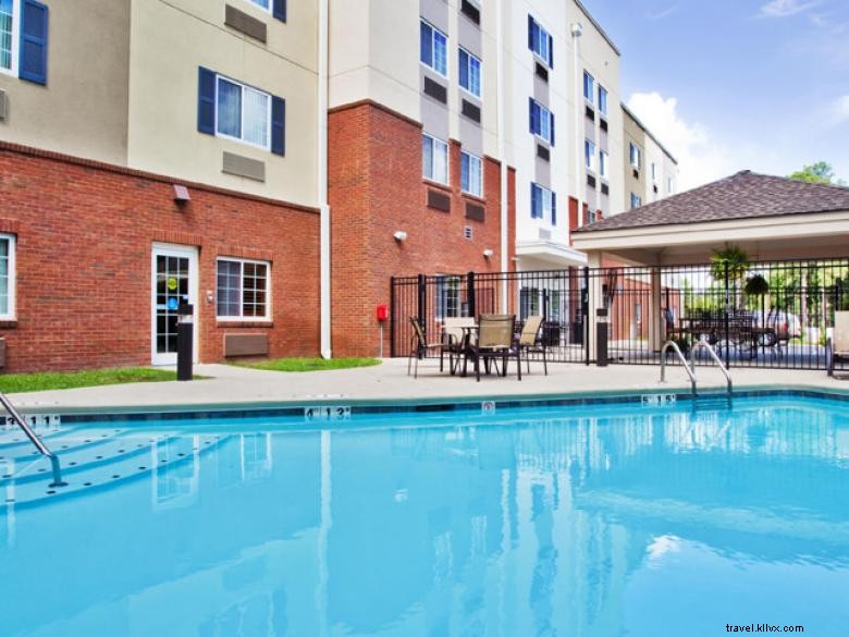 Candlewood Suites Columbus Fort Benning 