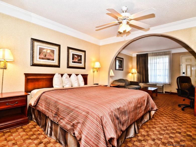 PeachState Inn &Suites - Hawkinsville 