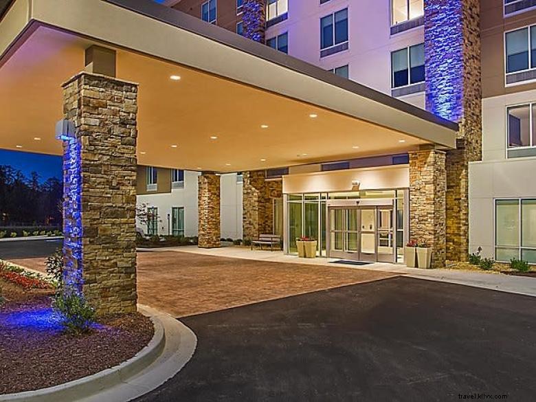 Holiday Inn Express＆Suites Covington 