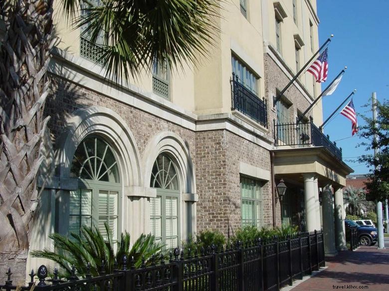 Hampton Inn &Suites Savannah Historic District 