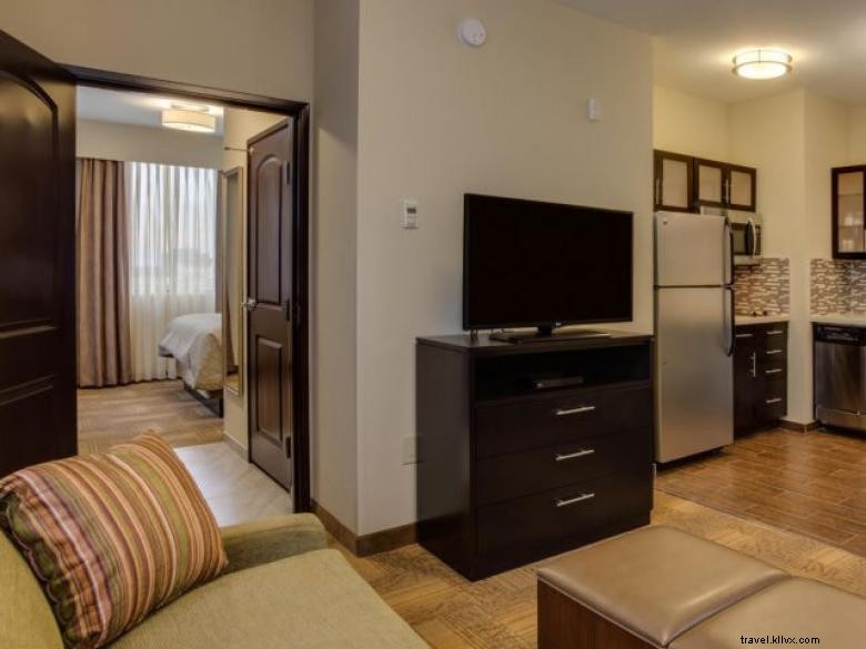 Staybridge Suites Atlanta Airport 