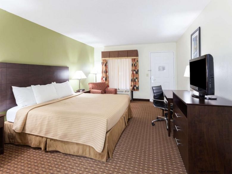 Super 8 por Wyndham Decatur / Dntn / Atlanta Area 