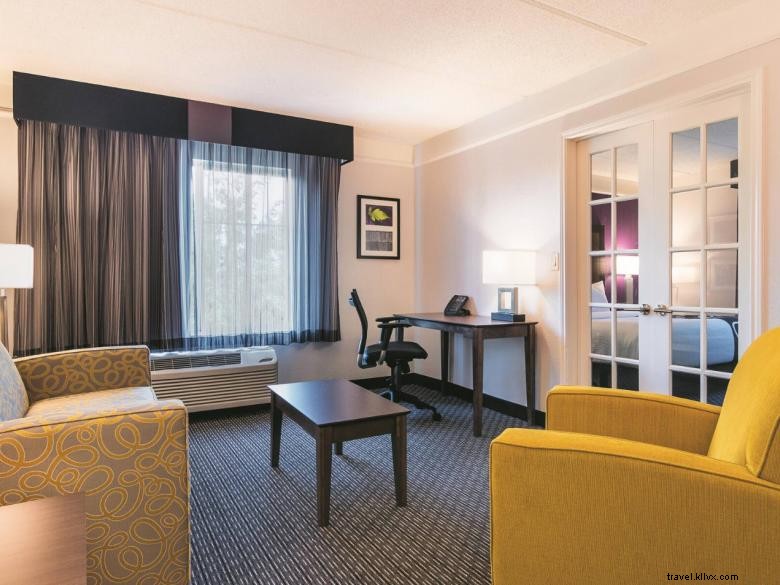La Quinta Inn &Suites Atlanta Conyers 