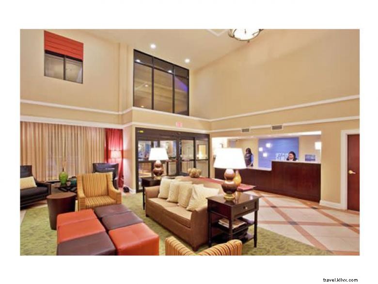 Holiday Inn Express &Suites Área de la Universidad de Atlanta-Emory 