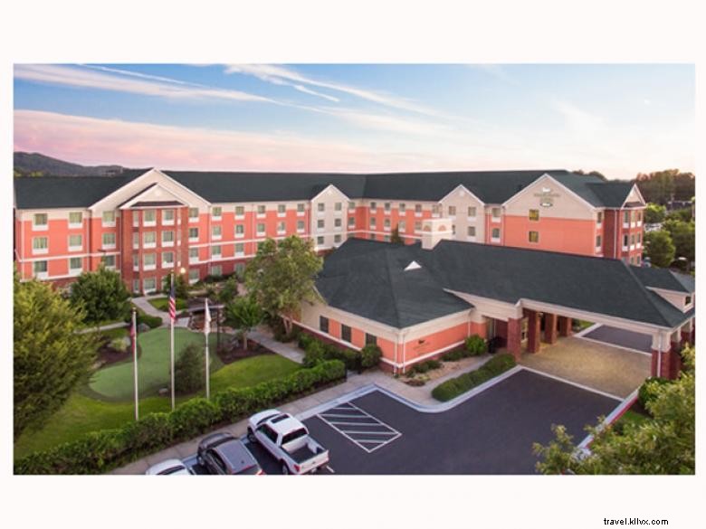 Homewood Suites by Hilton Atlanta NW / Kennesaw Town Ctr 