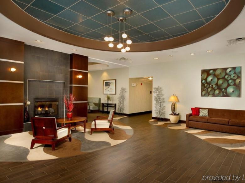 Homewood Suites by Hilton Atlanta NW / Centro de Kennesaw Town 