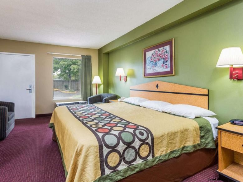 Super 8 oleh Wyndham Atlanta Northeast 