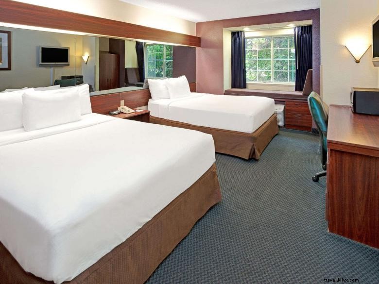 Microtel Inn &Suites by Wyndham Atlanta Airport 