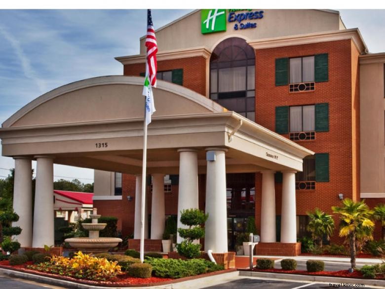 Holiday Inn Express &Suites McDonough 