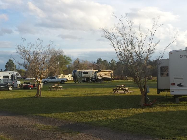 Parque de casas rodantes de Okefenokee 