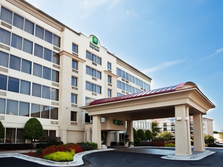 Holiday Inn Express Atlanta-Kennesaw 