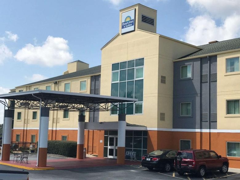 Days Inn &Suites by Wyndham Augusta vicino a Fort Gordon 