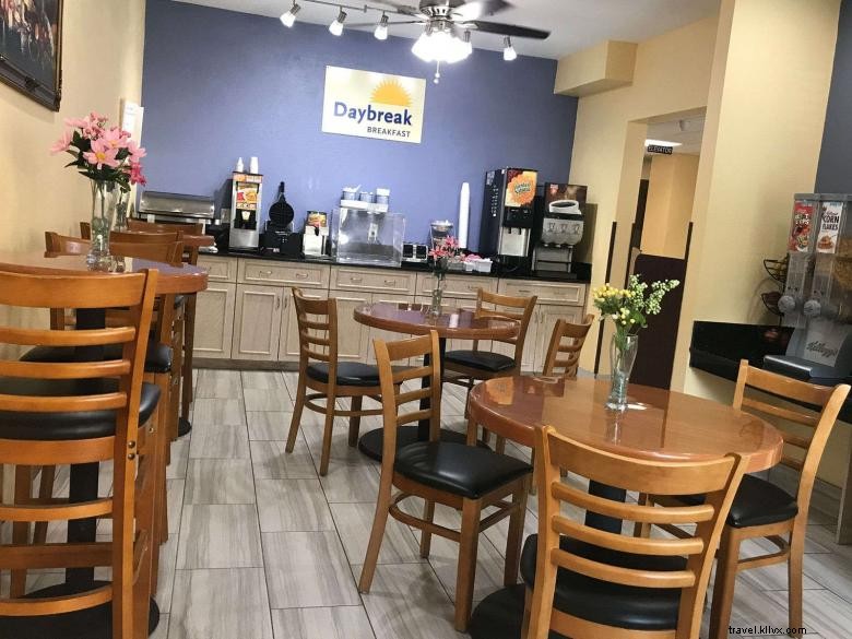 Days Inn &Suites by Wyndham Augusta Perto de Fort Gordon 