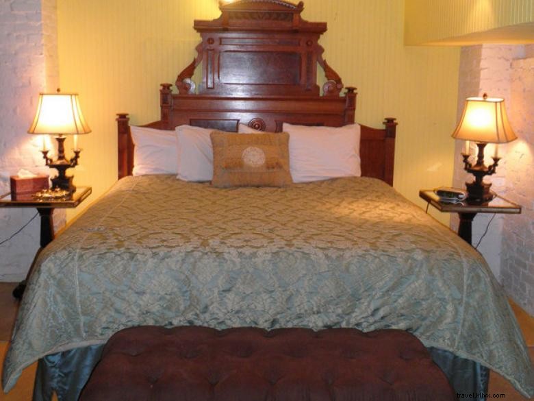 Tempat Tidur dan Sarapan Tybee Island Inn 