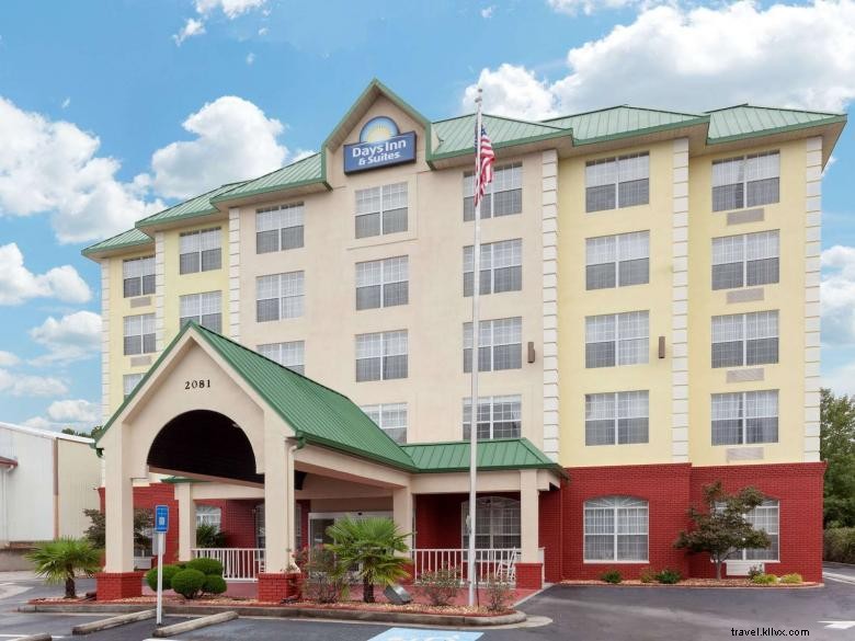 Days Inn &Suites By Wyndham Tucker/Northlake 