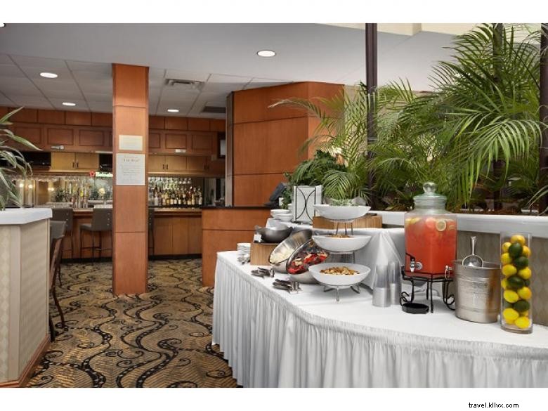 Embassy Suites by Hilton Atlanta - Alpharetta 