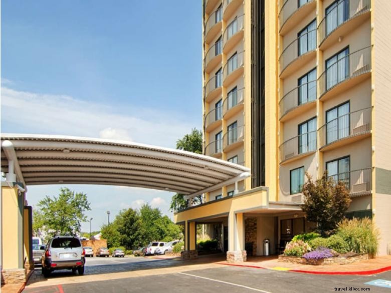 Best Western Plus Bandara Atlanta-Timur 