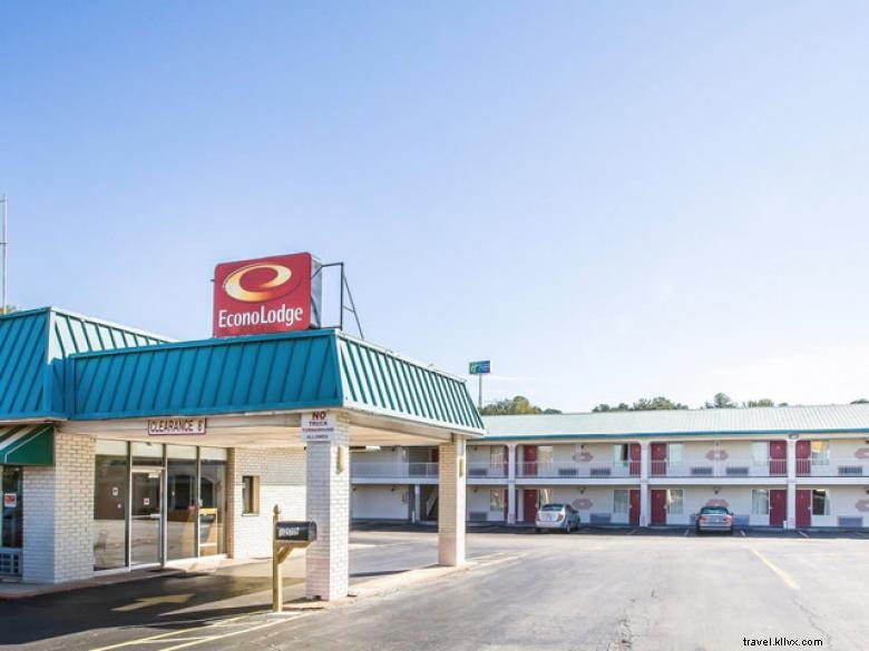 Econo Lodge - McDonough 