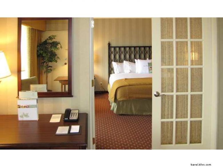 DoubleTree by Hilton Hotel Atlanta - Marietta 