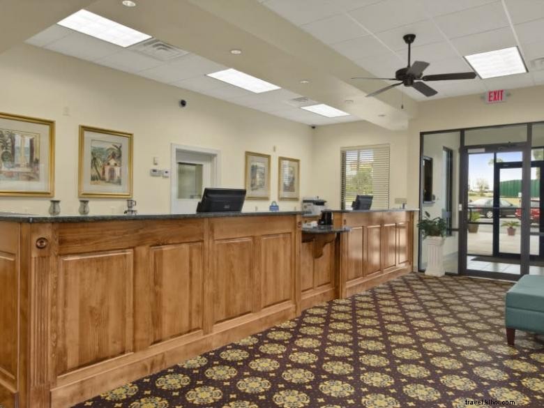 Days Inn by Wyndham Valdosta / Near Valdosta Mall 