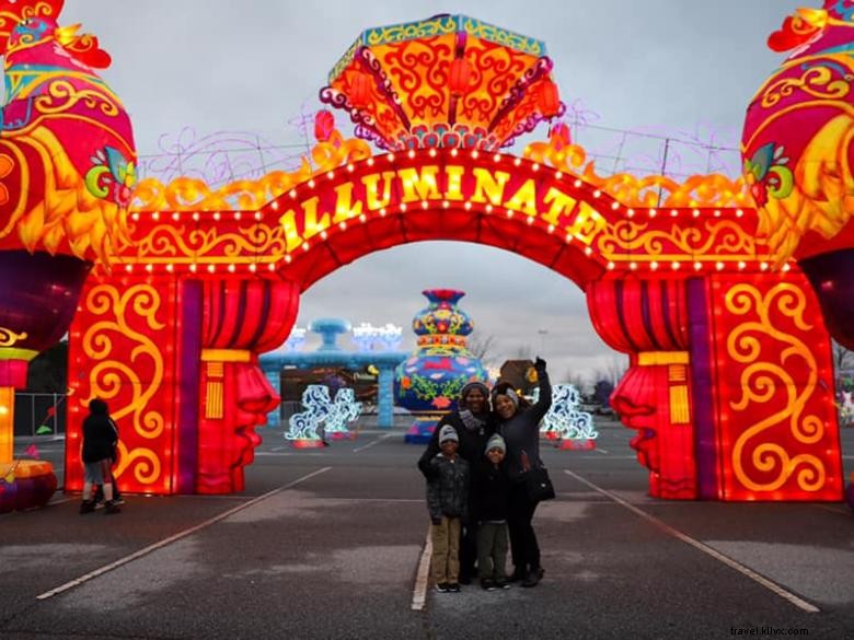 Illuminate:Festival de los faroles chinos y espectáculo de acróbatas 