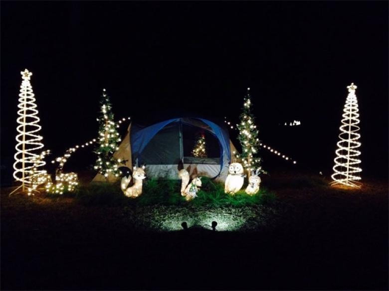 Luzes de Natal em A.H. Stephens 