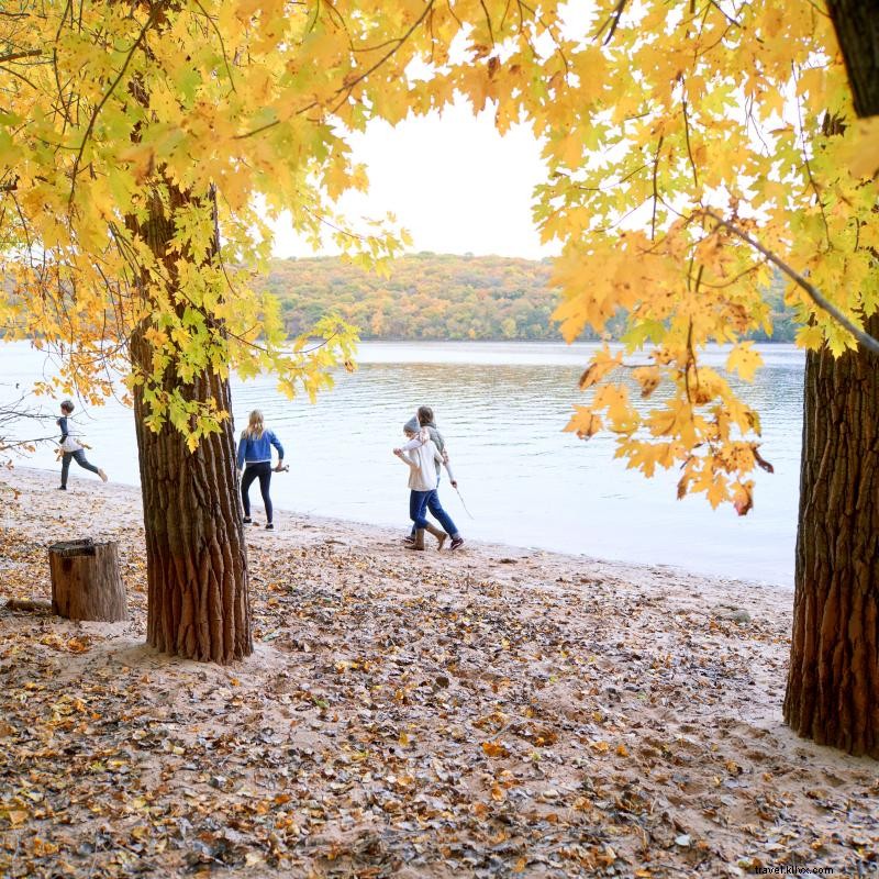 Canoa, Accampamento e osservazione dei colori lungo il fiume St. Croix 