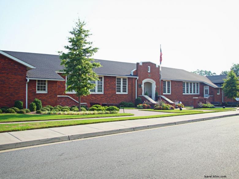 School Street Playhouse 