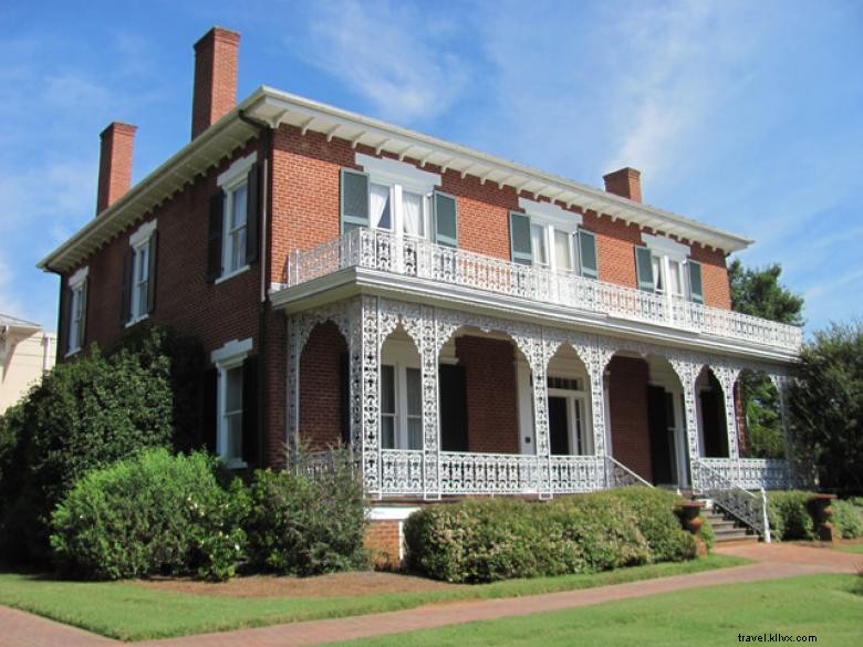 Ware-Lyndon Historic House Museum 