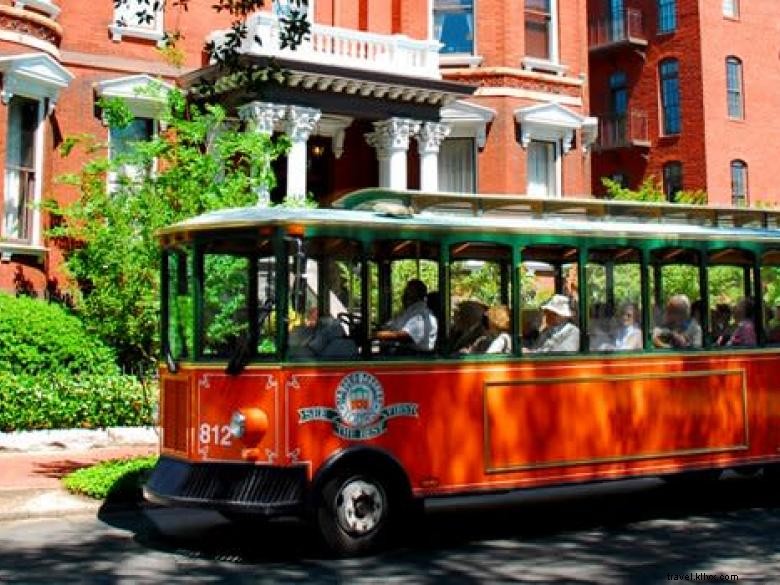 Recorridos en tranvía por el casco antiguo de Savannah 