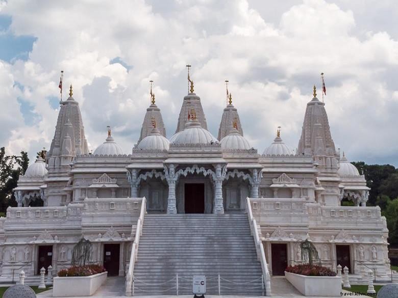 BAPS Shri Swaminarayan Mandir 