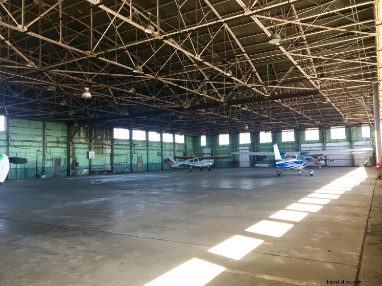 Hanger della seconda guerra mondiale dell aeroporto della contea di Decatur 