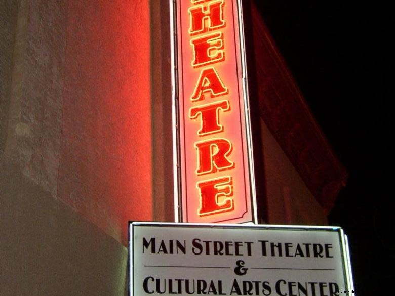 Centro de artes culturales y teatro de Main Street 