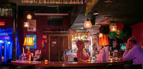 I migliori bar di proprietà di donne a New Orleans 