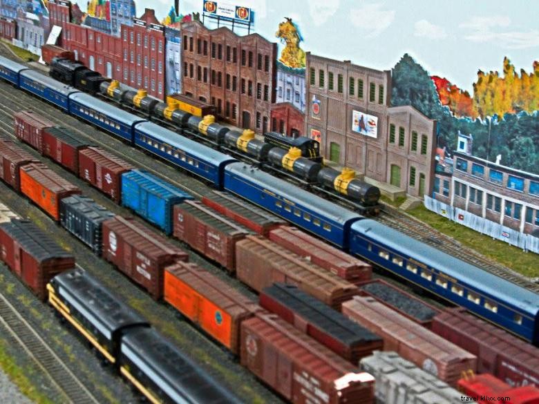 Modellini ferroviari a tre stati 
