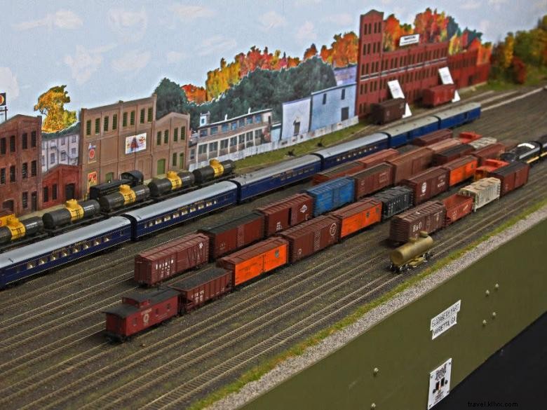 Modellini ferroviari a tre stati 