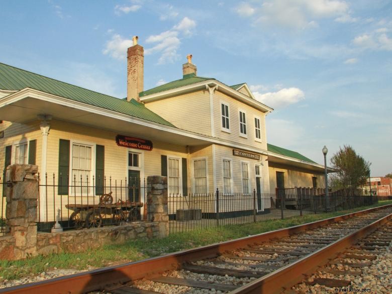 Visite historique autoguidée de la vieille ville de Conyers 