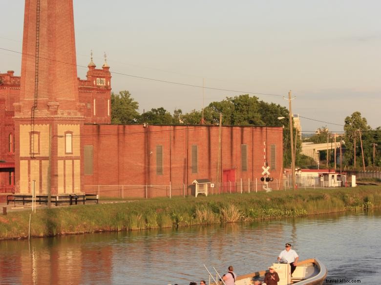 Augusta Canal Discovery Center e passeios de barco em Petersburg 