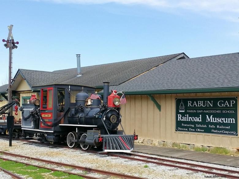 Rabun Gap-Nacoochee School Museum Kereta Api Air Terjun Tallulah 